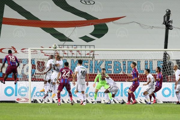 Beşiktaş Zorlanmadan 3 Attı