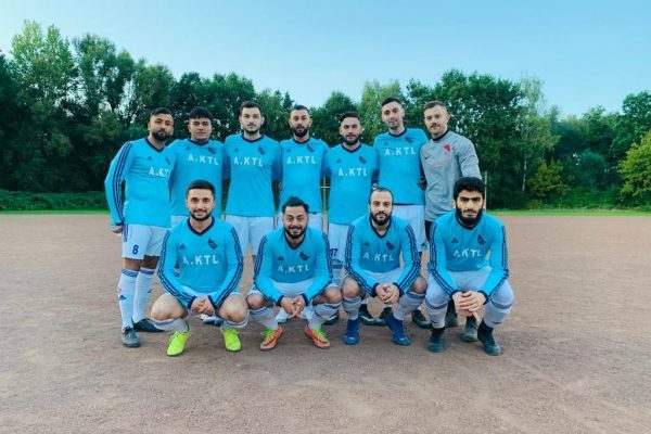 Şimşek kendine çaktı!
