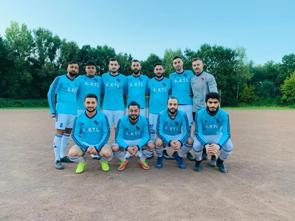 Şimşek kendine çaktı!
