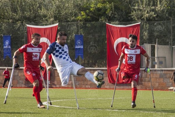 Ampute Futbol Türkiye Kupası müsabakaları devam ediyor