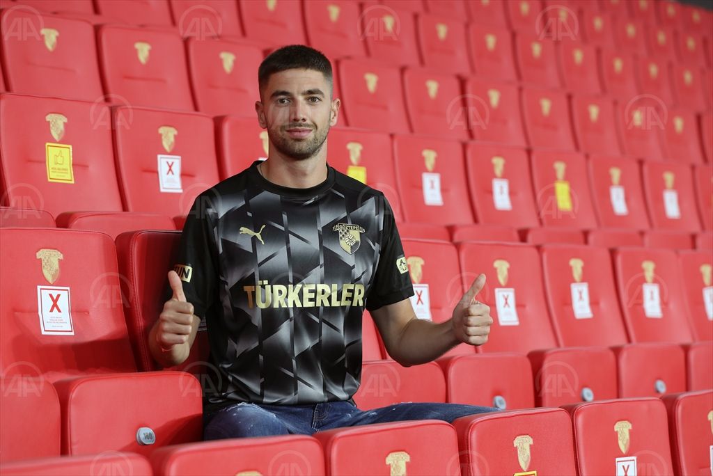 Göztepe, Marko Mihojevic’i transfer etti