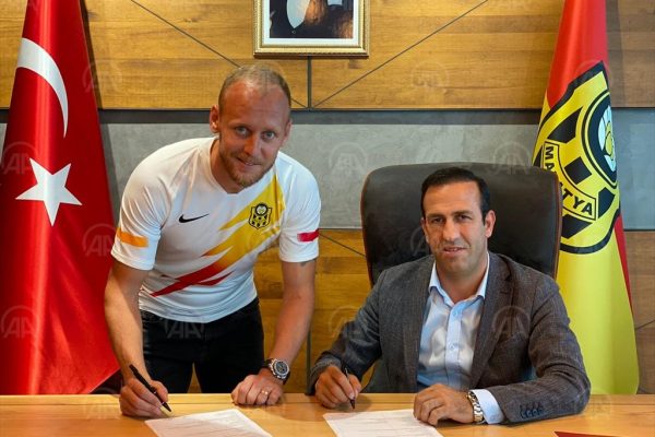 Yeni Malatyaspor, Semih Kaya’yı transfer etti