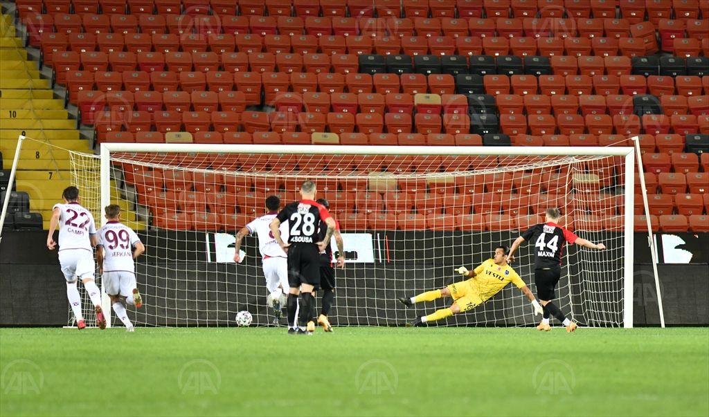 Trabzonspor 90. Dakikada Penaltıdan Yedi: 1-1