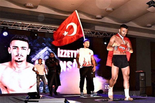 Dövüş sporları alarm veriyor!