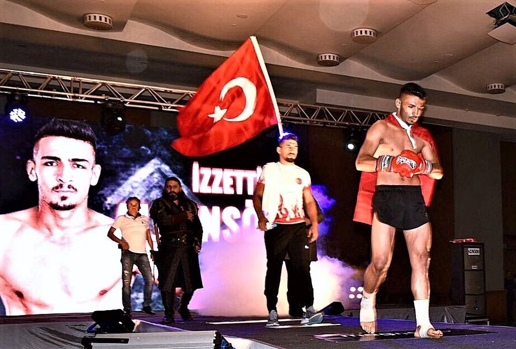 Dövüş sporları alarm veriyor!