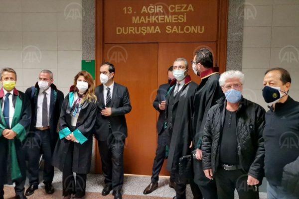 Sözde”Futbolda şike” davasında tüm sanıklara “şike ve teşvik” suçlarından “beraat” kararı verildi