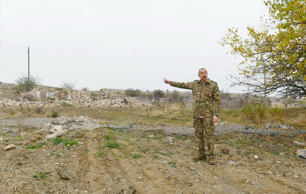 Azerbaycan Cumhurbaşkanı Aliyev, işgalden kurtarılan Fuzuli ve Cebrail’i ziyaret etti