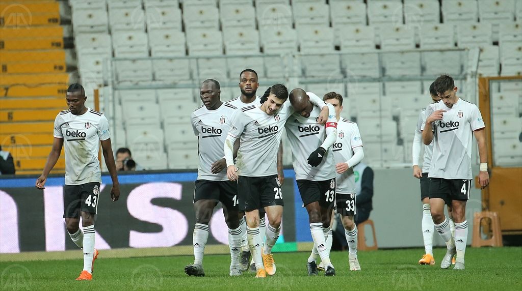 Beşiktaş’ın gol yükü Larin, Aboubakar ve Atiba’da
