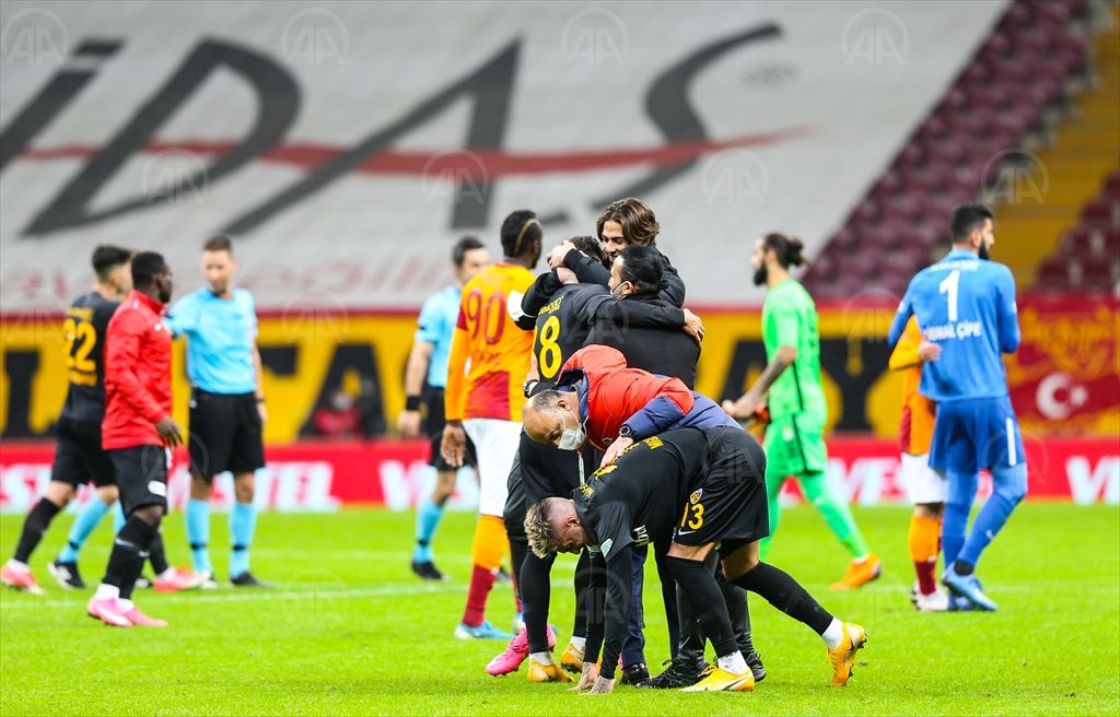 – Galatasaray: 1 – Hes Kablo Kayserispor: 1