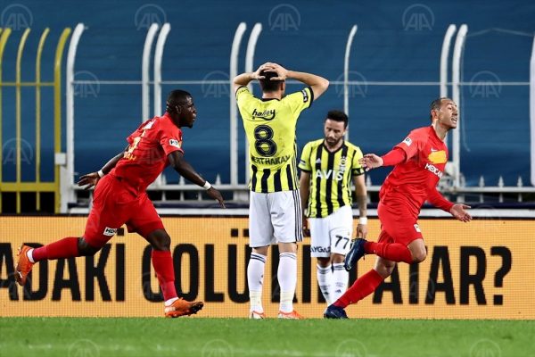Fenerbahçe’ye kayısı süprizi
