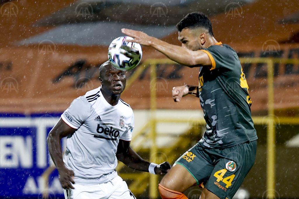 Beşiktaş, Alanya’dan eli boş döndü: 2-1