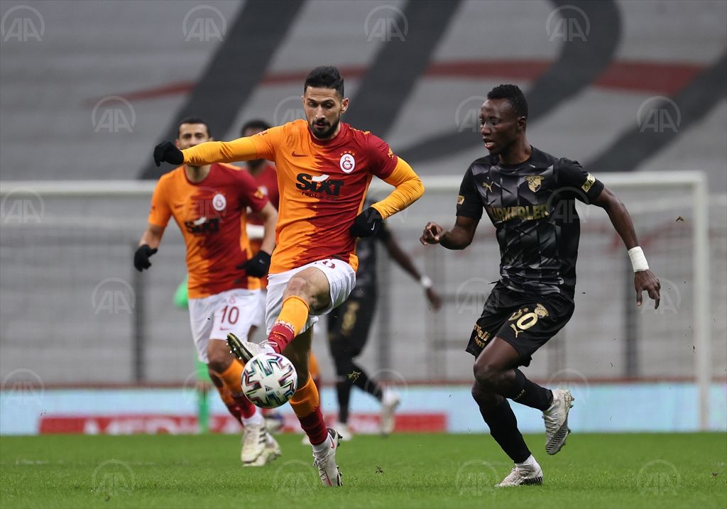 Galatasaray, zirvenin ortağı oldu