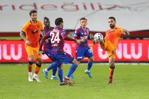 Trabzonspor”u yenen Galatasaray zirvede