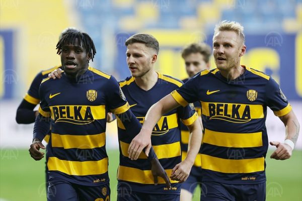 MKE Ankaragücü: 3 – Yeni Malatyaspor: 1