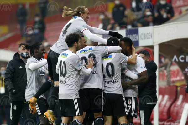 Yeni lider Beşiktaş