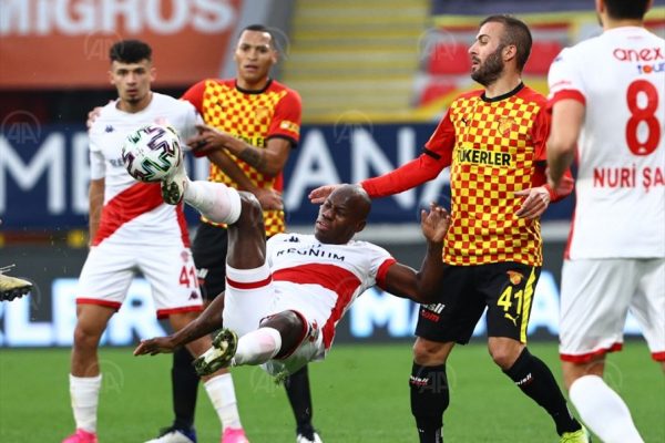 Antalyaspor’un deplasman galibiyeti özlemi dindi