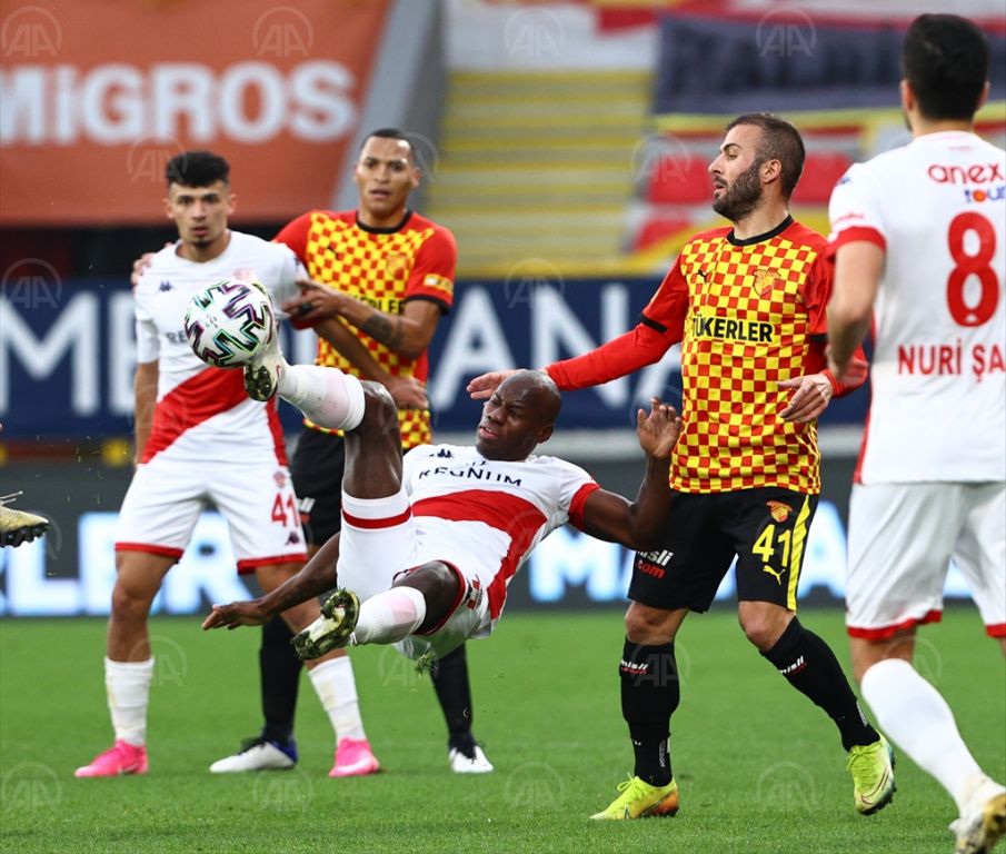 Antalyaspor’un deplasman galibiyeti özlemi dindi