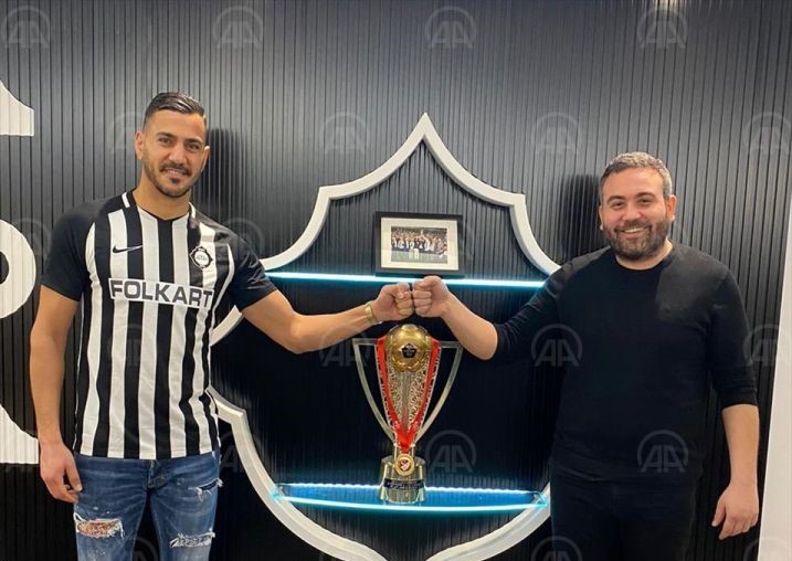 Altay, Antepli Mehmet Erdem Uğurlu ile sözleşme imzaladı