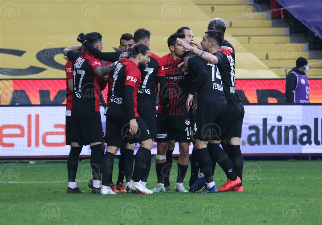 Gaziantep FK, penaltıyla zirveye ortak