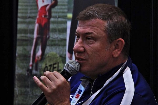 Tanju Çolak: “Golcü olabilmen için tüm takım arkadaşlarının seni sevmesi lazım”