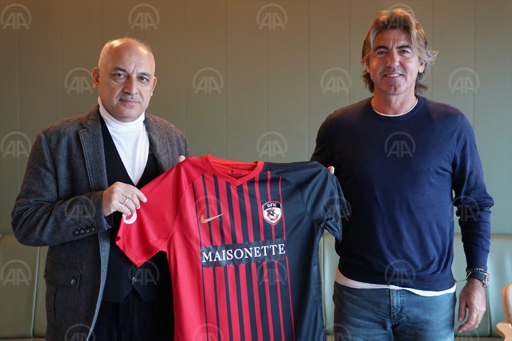 Gaziantep FK, teknik direktör Ricardo Sa Pinto ile anlaştı