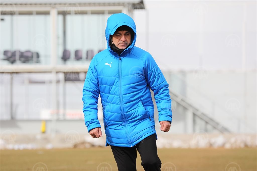 Sivasspor ligin ikinci yarısına galibiyetle başlamak istiyor