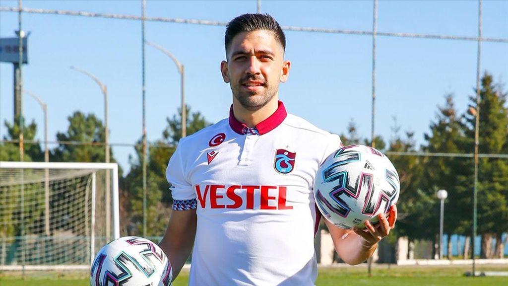 Trabzonspor’un yeni transferi Bakasetas: “Buraya kupalar kazanmaya geldim”