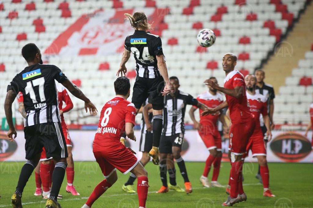 Beşiktaş, TAV Antalyaspor’a takıldı