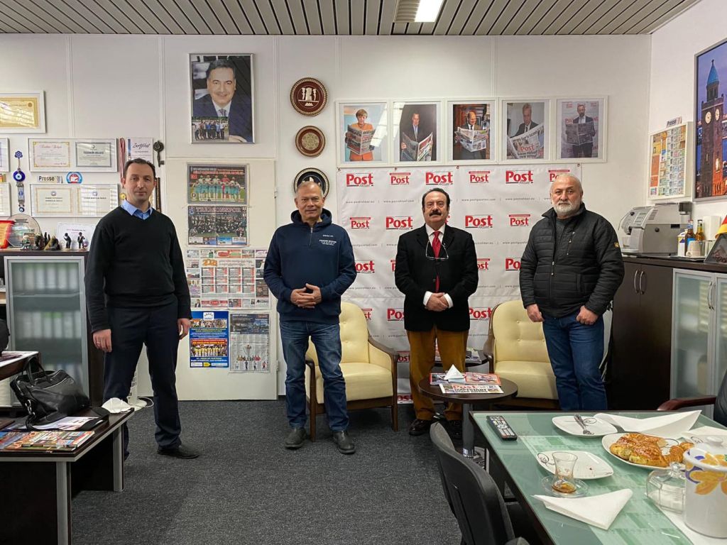 Hamburg Muhtarı  Behçet  Algan’dan Post Gazetesi’ne Ziyaret!