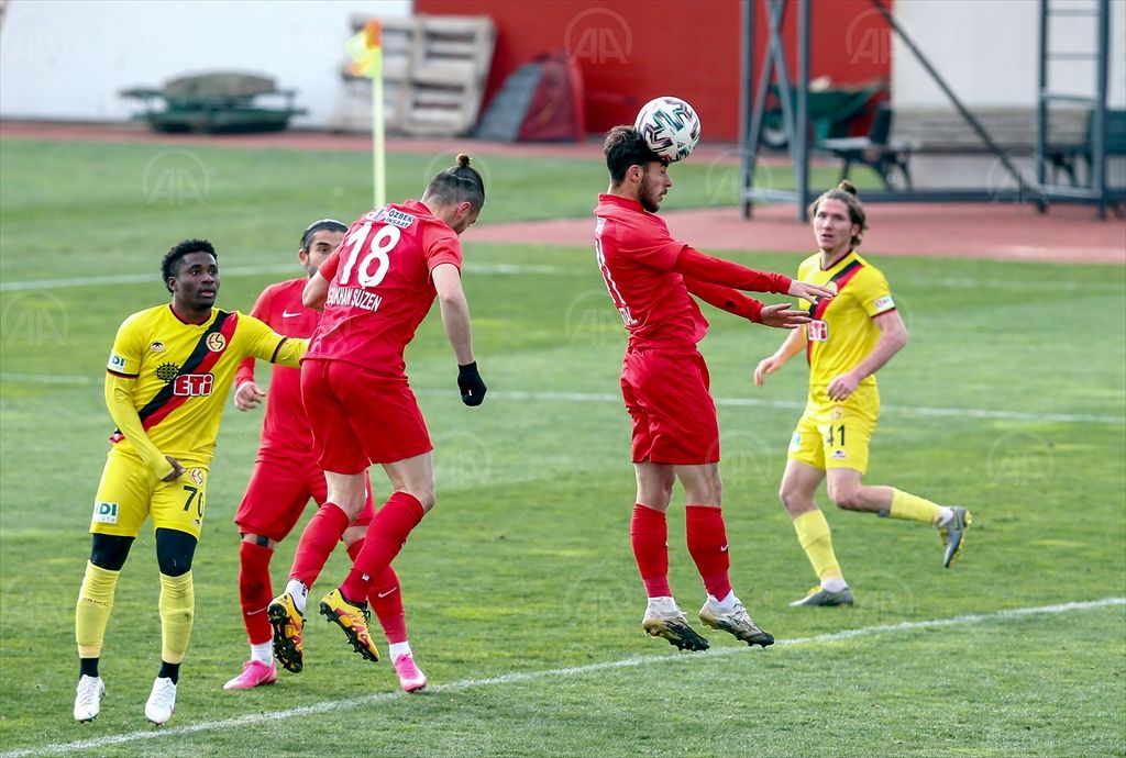 Bereket Sigorta Ümraniyespor: 3 – Eskişehirspor: 0