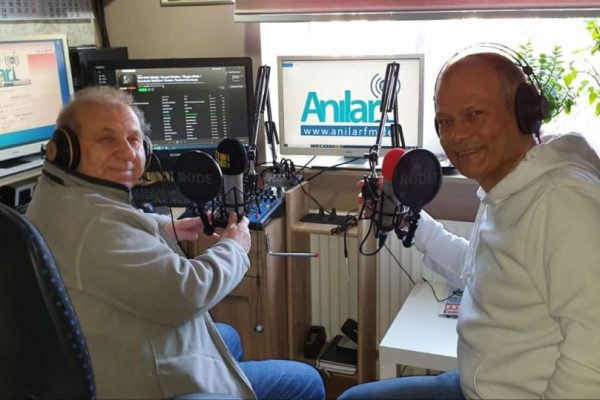Gazeteci Ali Akdemir Anılar FM’de Rıza Atamtürk’ün program konuğu oldu!