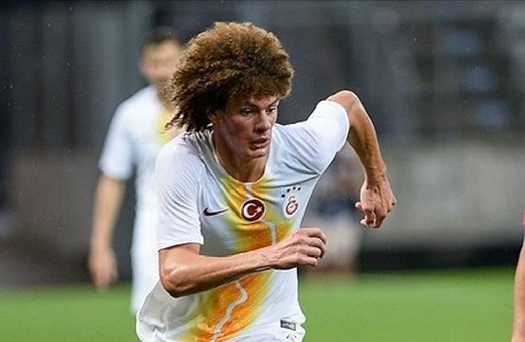 G.Saray’dan rekor bedelle transfer ettiler, hiç oynatmadılar