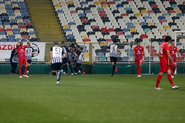 Altay: 1 – Altınordu: 3