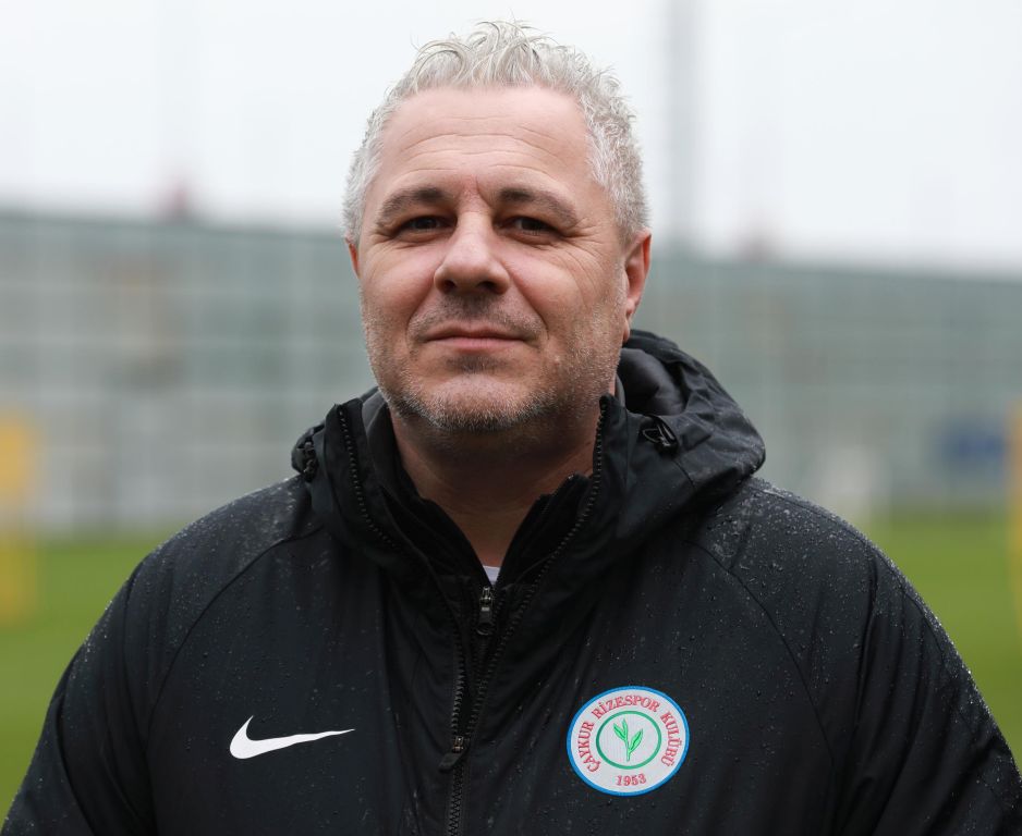 Çaykur Rizespor Teknik Direktörü Sumudica: “Beş maç üst üste galibiyet almadığım olmamıştı”