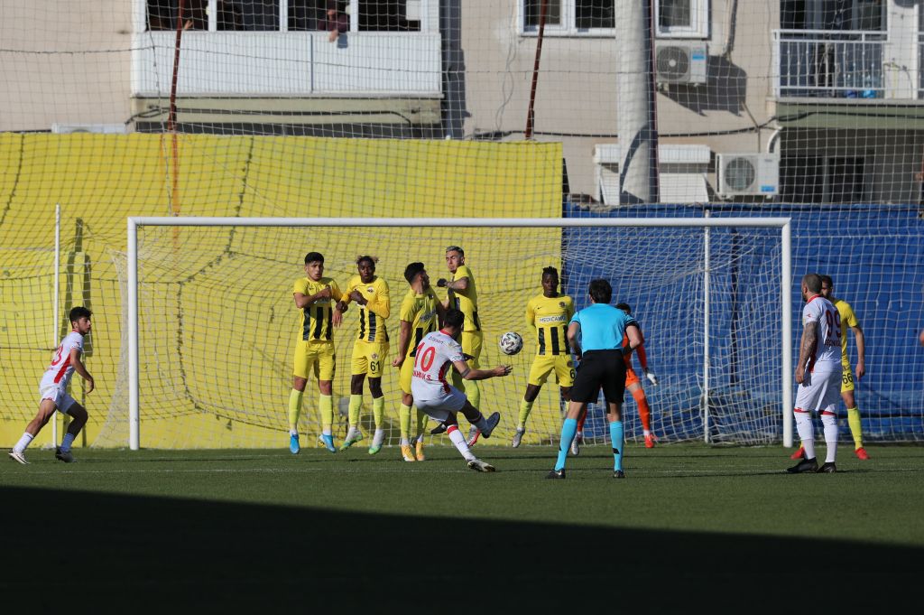 Menemenspor: 0 – Beypiliç Boluspor: 3