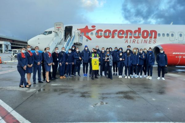 Fenerbahçe Opet Kadın Voleybol Takımı’na özel uğurlama