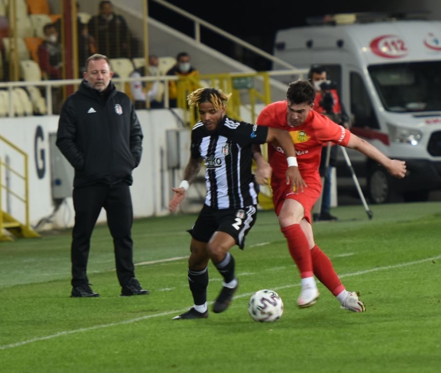 Beşiktaş deplasmanda Yeni Malatyaspor”u yendi : 1-0