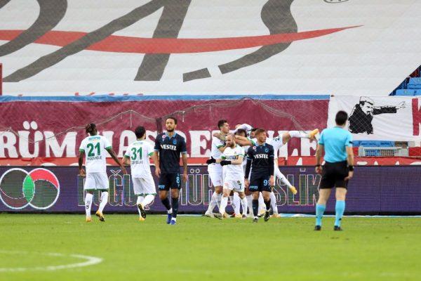 Trabzonspor evinde şok yenilgi aldı