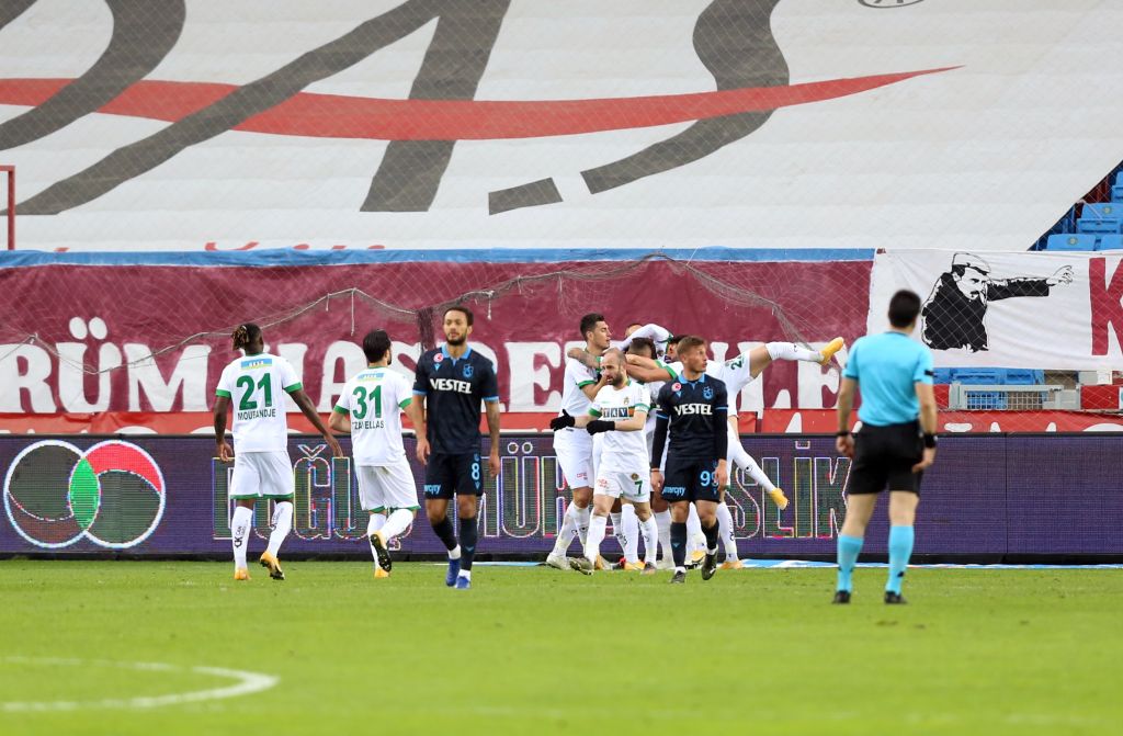 Trabzonspor evinde şok yenilgi aldı
