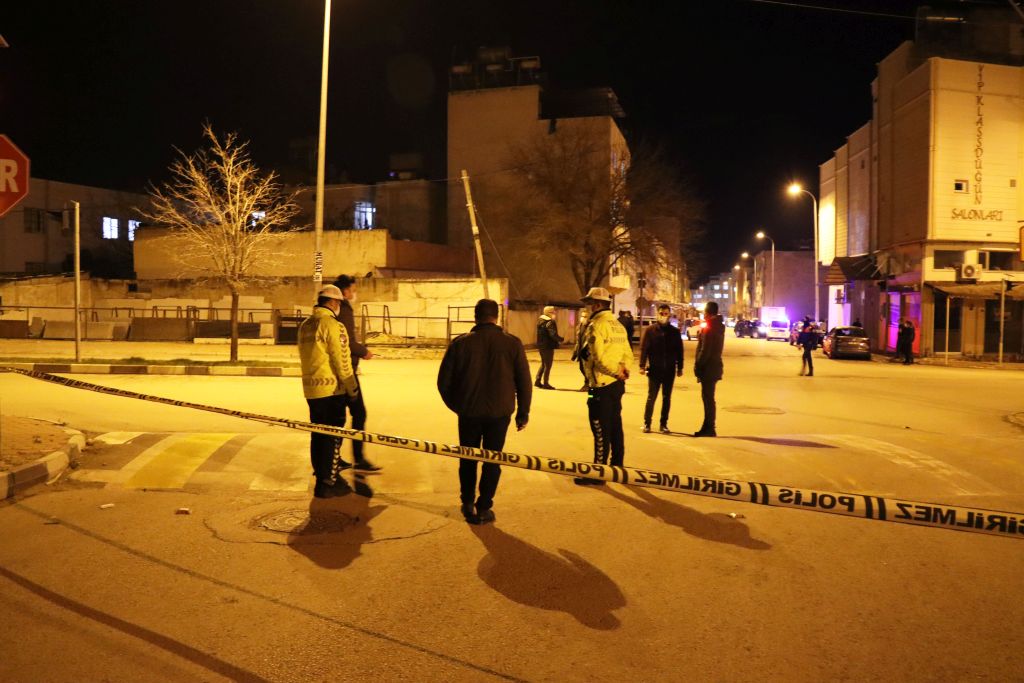 Kilis’e 2 roket düştü