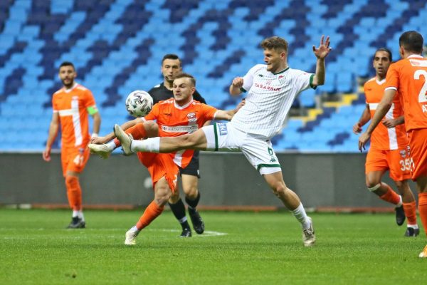 Bursaspor, Adana’ya 3 attı