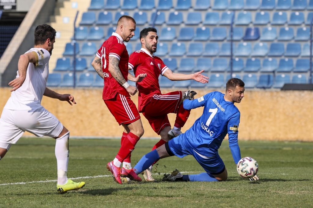 Ankaraspor: 4 – Akhisarspor: 2