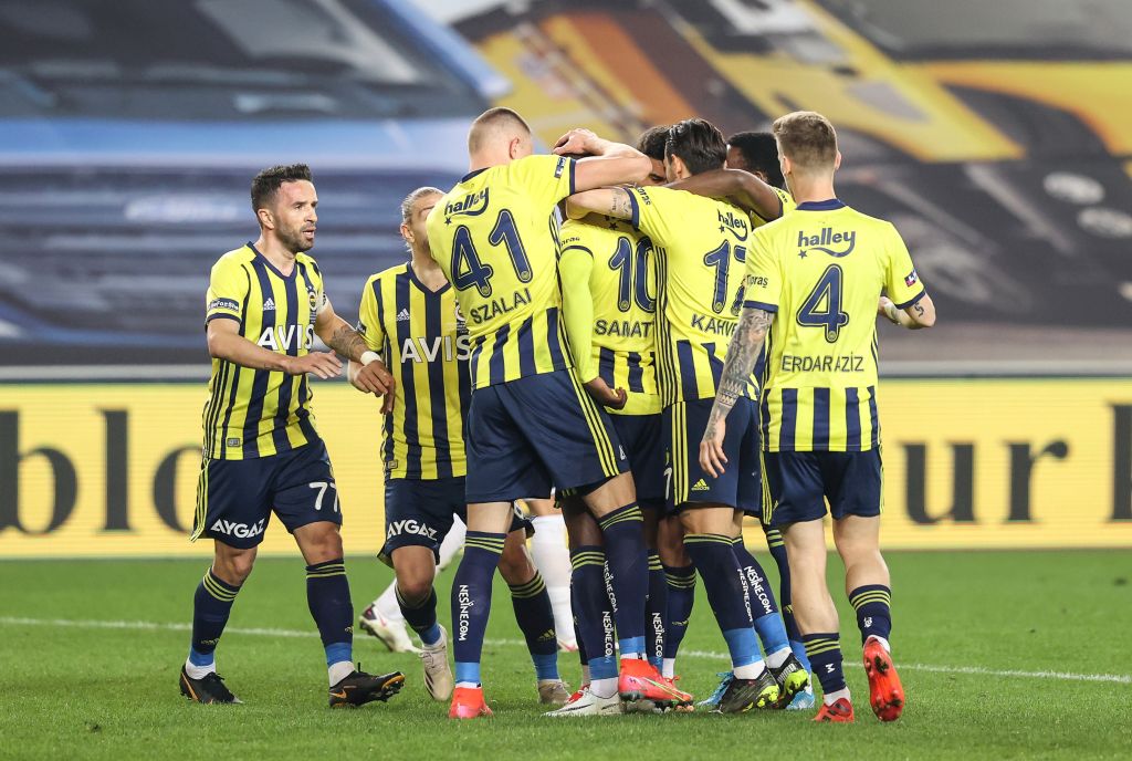 Fenerbahçe, sahasında 65 gün sonra kazandı