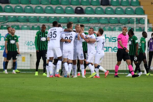 Akhisarspor: 2 – Adana Demirspor: 3