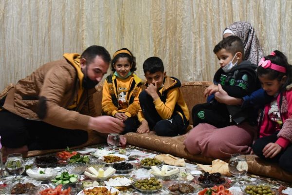 Kahramanmaraş’taki konteyner kente ilk sahur