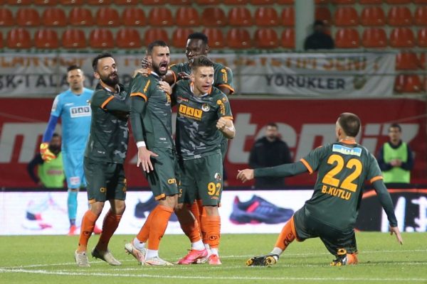 Futbol: Süper Lig’de görünüm