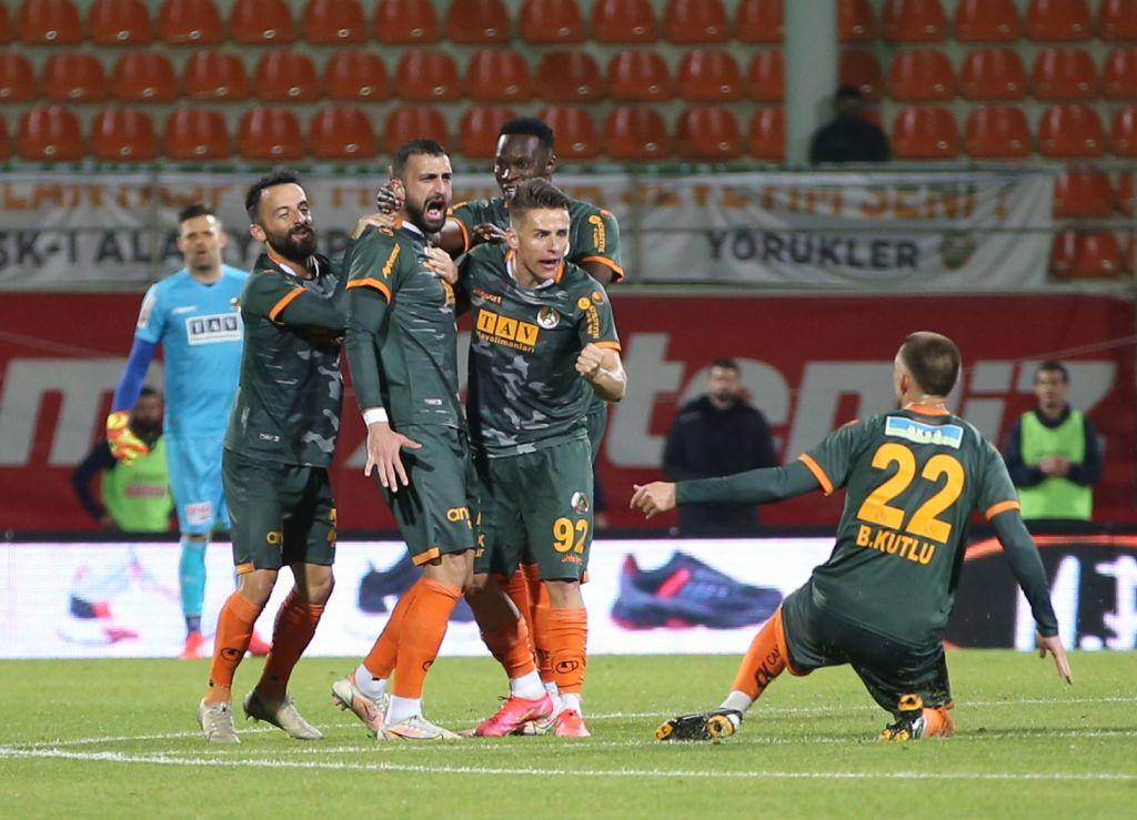 Futbol: Süper Lig’de görünüm