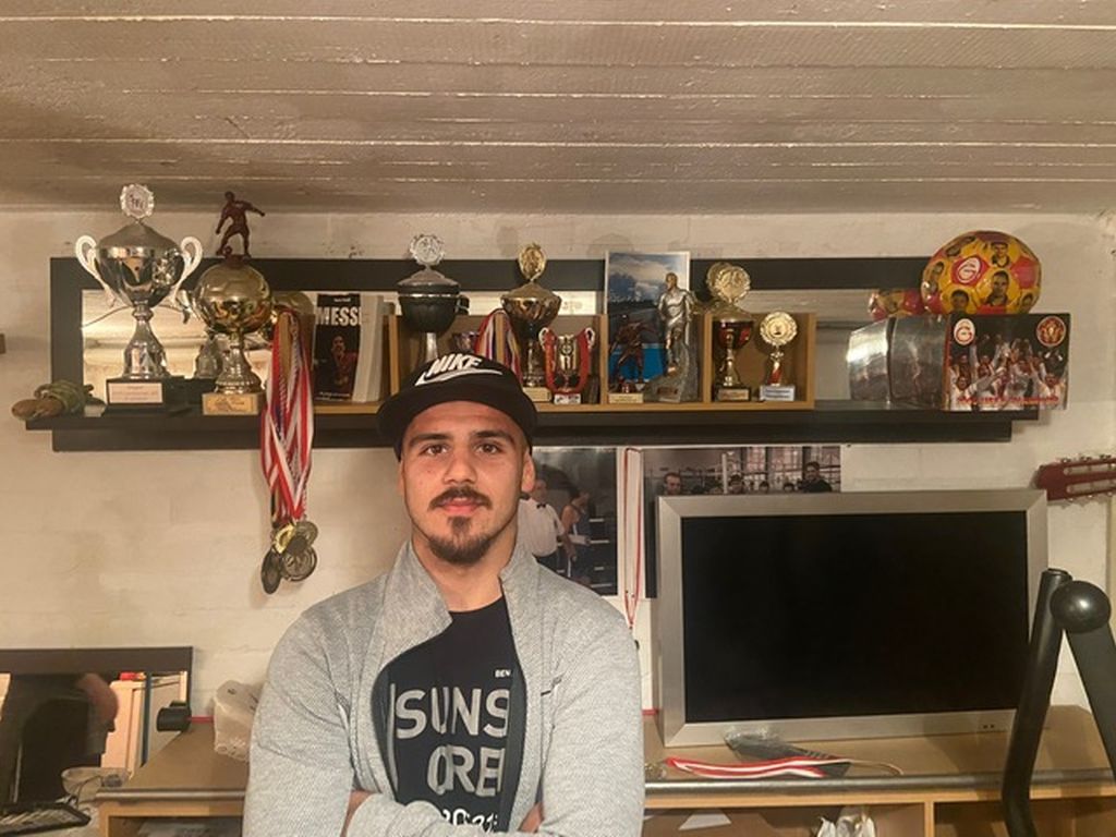 Hamburg”lu genç futbolcu Bünyamin Balat, Süper Lig yolunda