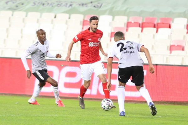 Beşiktaş bir yara daha aldı