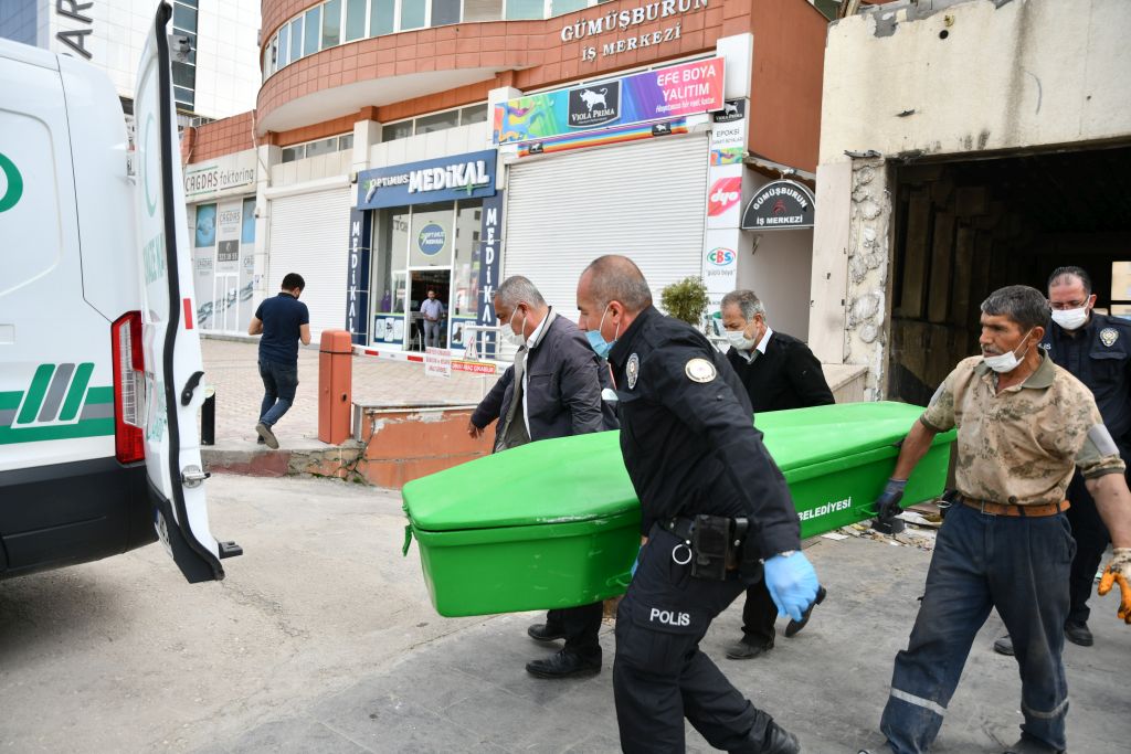 Gaziantep’te atıl durumda bulunan bir otelde erkek cesedi bulundu.